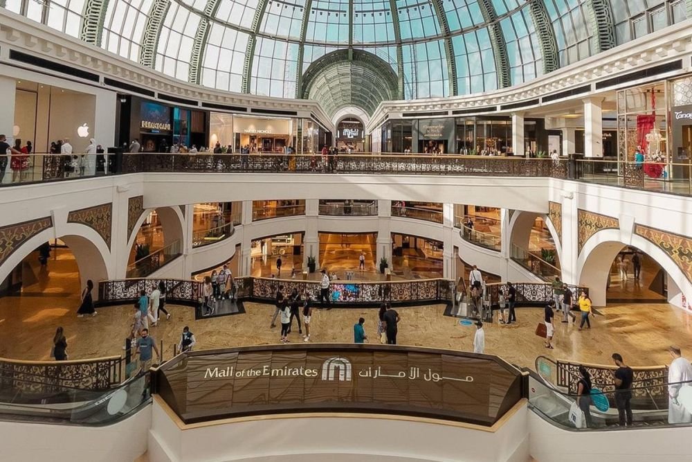 Mall of the Emirates – Luxury Meets Leisure