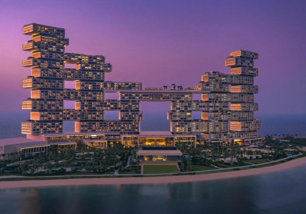 4. Atlantis The Royal Penthouse – Ultra-Luxury Redefined
